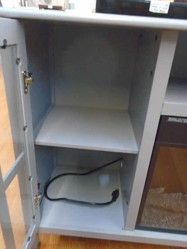 Electric fireplace TV stand - Photo 3