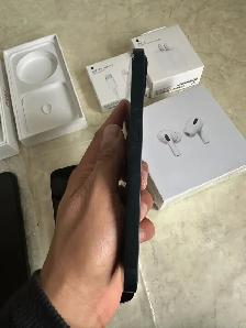 iPhone 13 128gb Airpods/Charger Set/Delivery - Photo 4