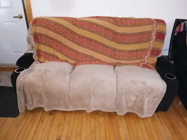 3 seats sofa - Photo 3