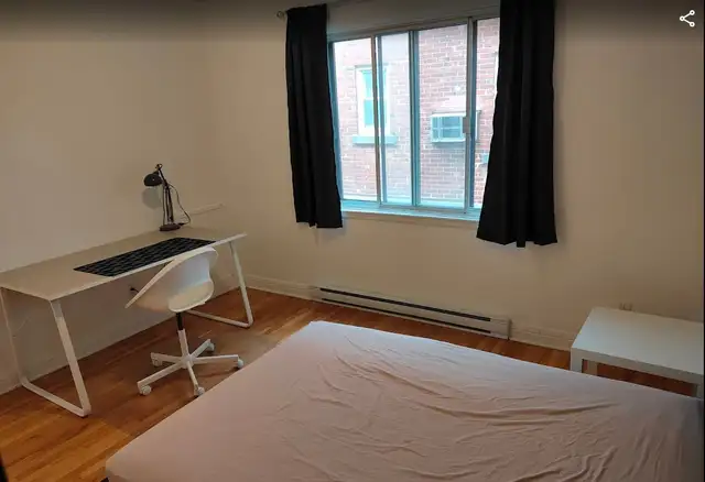Large size bedroom,  $690/month cote-des-neiges - Photo 6