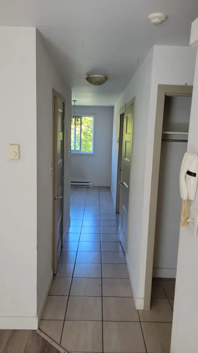Beau 4 1/2 à louer à la Prairie - Photo 8
