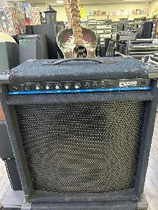 Yorkville Y200B Bass Amplifier