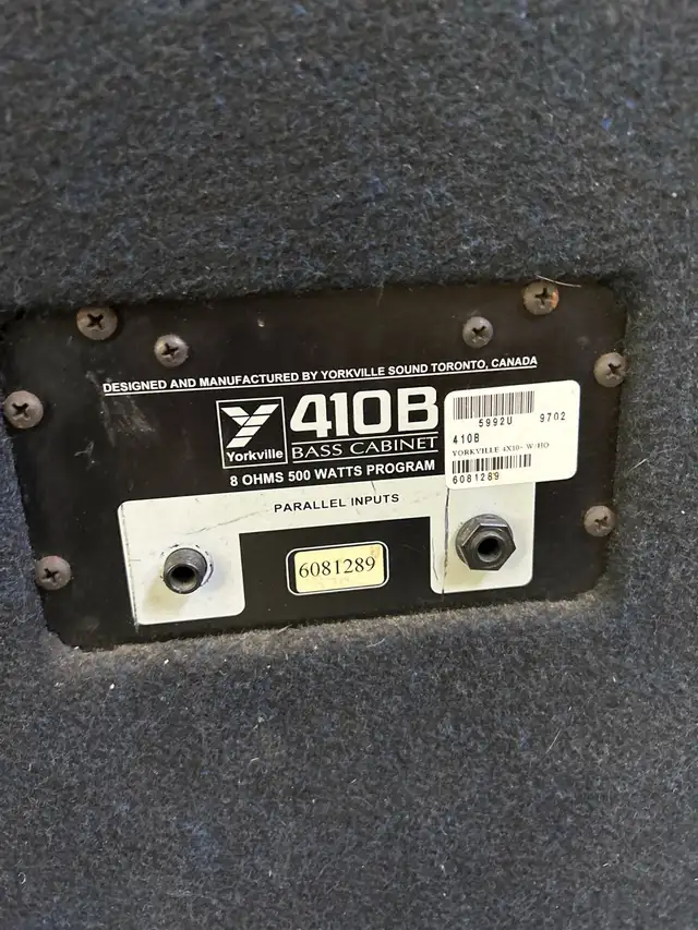 Yorkville Y410B 4X10 500 Watt Bass Speaker Cabinet - Photo 4