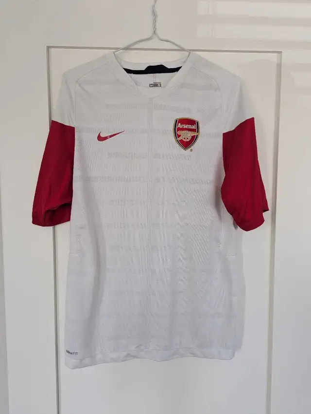 ARSENAL JERSEYS - Photo 2