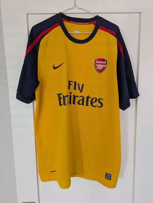 ARSENAL JERSEYS - Photo 4