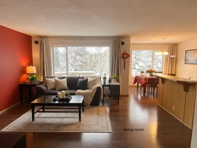3bedroom 2.5 bathroom single house in Bridlewood