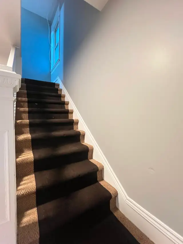 Renovated 3BR House Niagara Falls $1999 - Photo 5