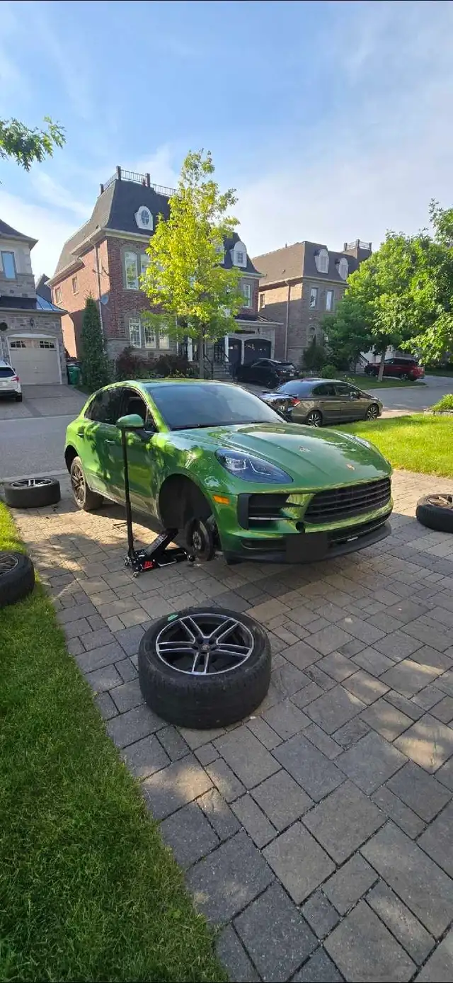 mobile tire change on your driveway - Photo 5