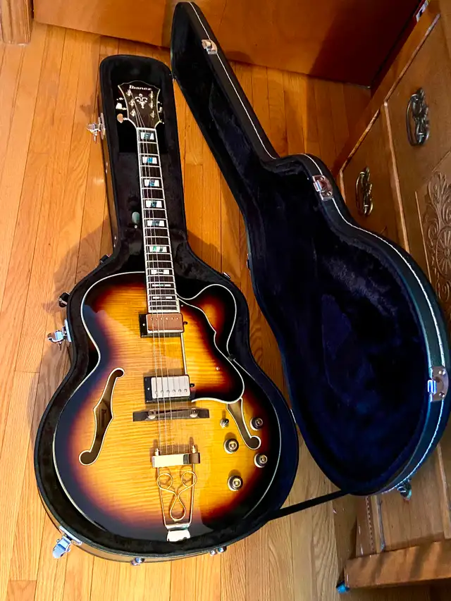 Ibanez AF155-AYS Artstar Semi Acoustic Guitar, CASE, Excellent. - Photo 8
