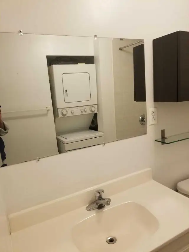 ONE BEDROOM BASEMENT APT. FOR RENT - Photo 9