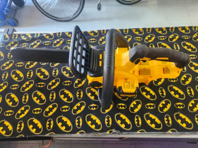 DeWalt DCC620 Cordless Brushless 12-inch Chainsaw (#19116)