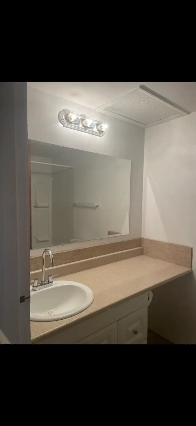 Spacious Apt for Rent - Mirror,AB - Photo 7