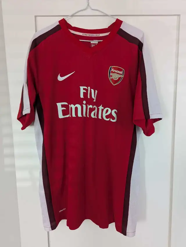 ARSENAL SOCCER JERSEYS - Photo 5
