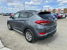 2017 Hyundai Tucson SE AWD | Back Cam, Pan. Sunroof, Bluetooth - Photo 5