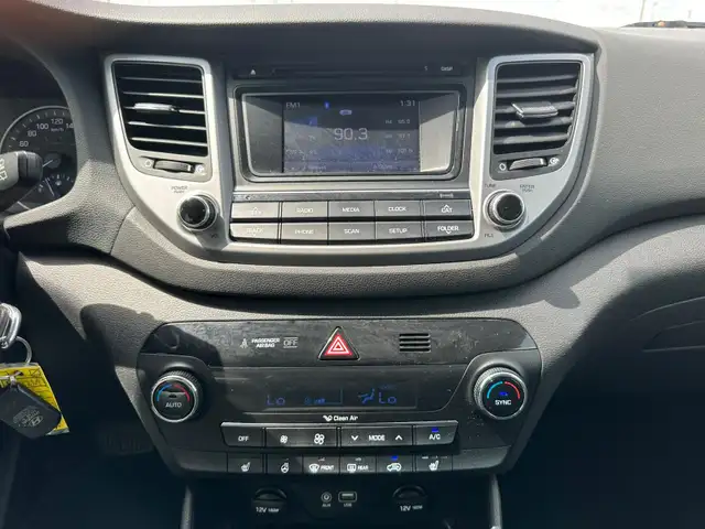 2017 Hyundai Tucson SE AWD | Back Cam, Pan. Sunroof, Bluetooth - Photo 13