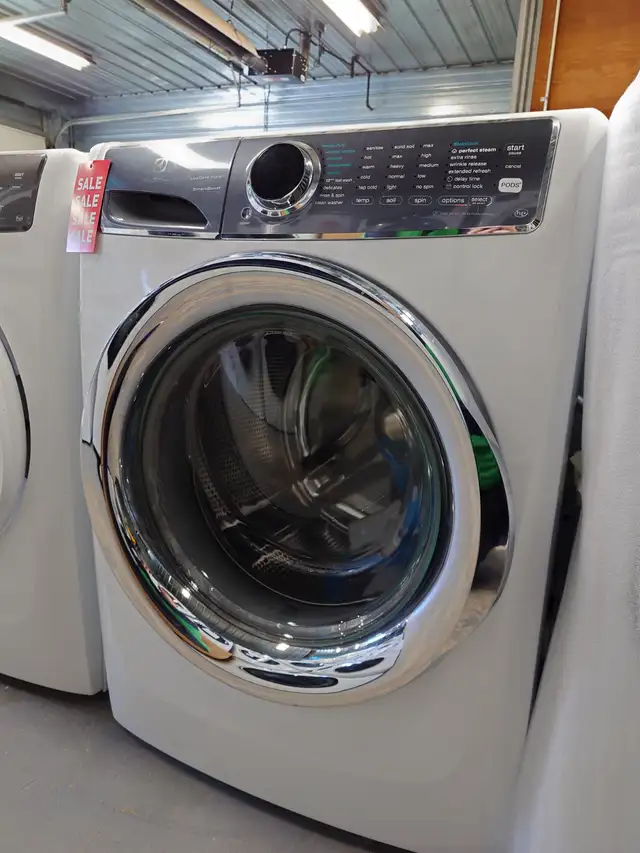 Electrolux '27' White Front Load Washer on Sale‼️ - Photo 3