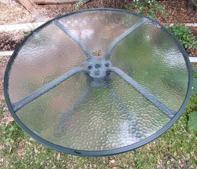patio table - Photo 4