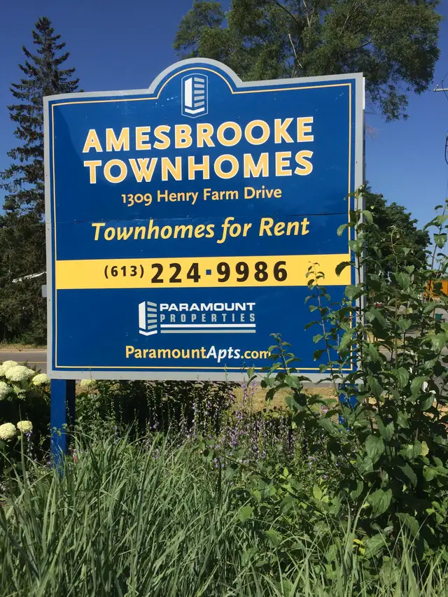 June 1st ~ 2 BEDROOM GARDENHOME ~ $1,999.00