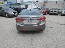 2013 Hyundai Elantra Limited w/Navi - Photo 6