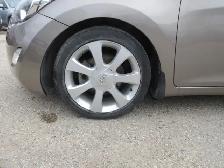 2013 Hyundai Elantra Limited w/Navi - Photo 18