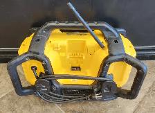 Dewalt Bluetooth Jobsite Radio DCR025 - Photo 2
