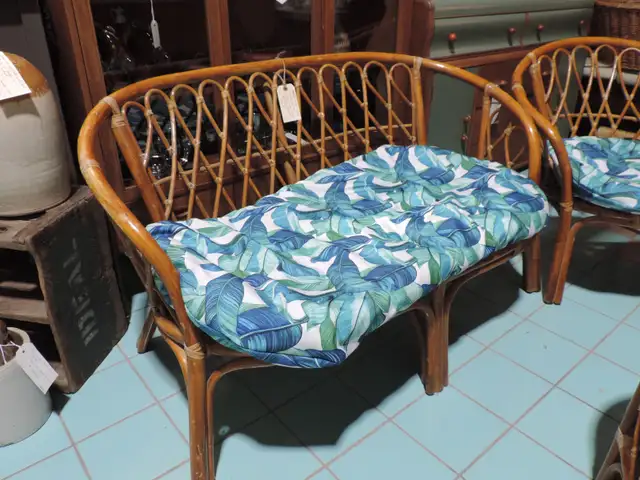 Bamboo Patio Furniture Set - Photo 3