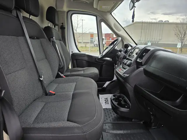 2019 Ram ProMaster 2500 High Roof | Back Cam, Bluetooth, Low Km - Photo 9