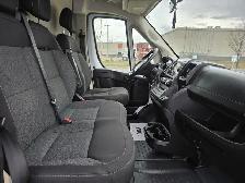 2019 Ram ProMaster 2500 High Roof | Back Cam, Bluetooth, Low Km - Photo 9