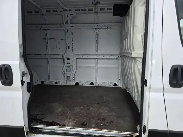2019 Ram ProMaster 2500 High Roof | Back Cam, Bluetooth, Low Km - Photo 15