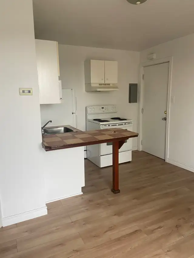2 ½ à Beauport, superbe, 1er juillet - Photo 2