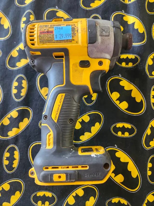 DeWalt DCF887 1/4' Cordless Impact Driver (#2968)