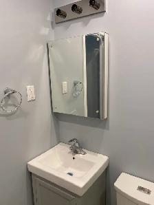 2 bedroom, 1 bathroom second floor apartment for rent - Photo 4