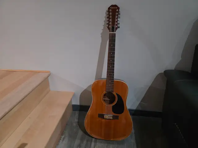 Guitare Epiphone 12 cordes