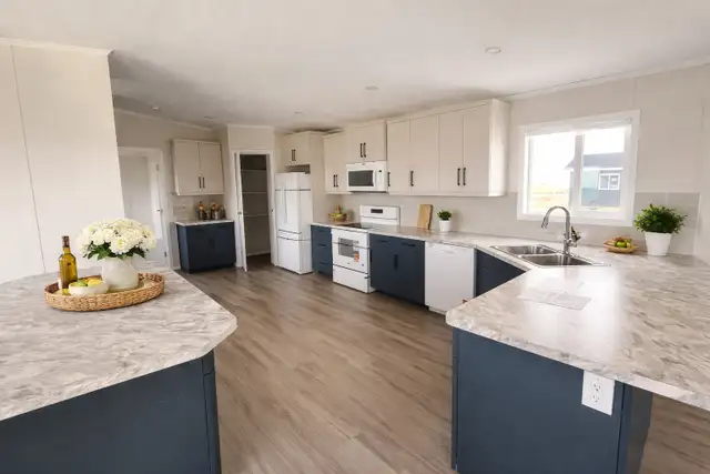 ARC-MS20 'White Rock' 20'x76' 1520 sq.ft. 4 beds 2bath - Photo 3