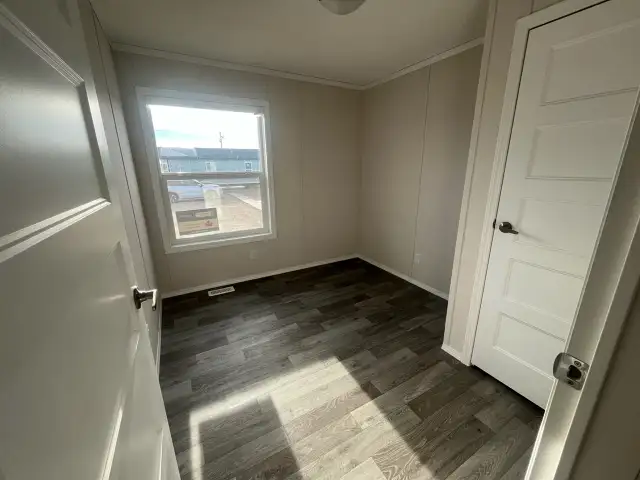 ARC-MS20 'White Rock' 20'x76' 1520 sq.ft. 4 beds 2bath - Photo 6