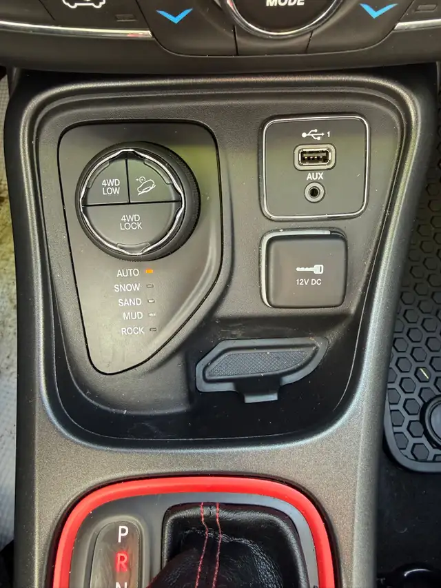 2019 Jeep Compass TRAILHAWK 4X4 / ONE OWNER ACCIDENT FREE - Photo 19