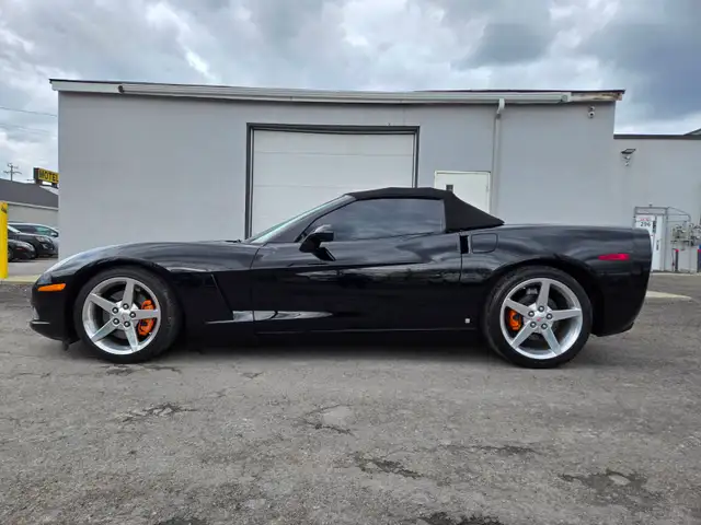 2006 Chevrolet Corvette 6 SPEED MANUAL ! CONVERTIBLE LS2 6.0L - Photo 5