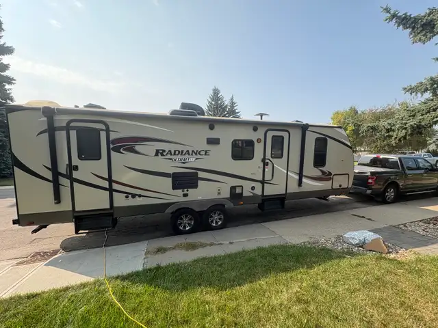 Great family holiday trailer for sale - Photo 2