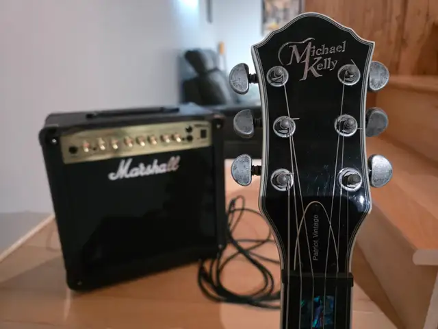 Ampli Marshall MG Series 15 GFX et guitare Michael Kelly - Photo 2