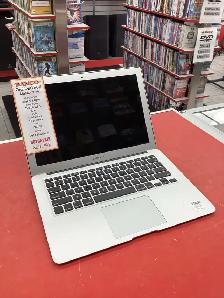 Laptop Apple