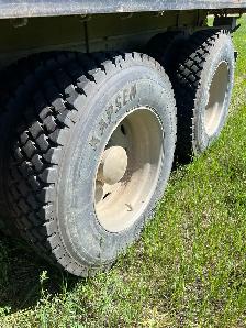 1989 Peterbilt 379 flat deck tandem - Photo 10