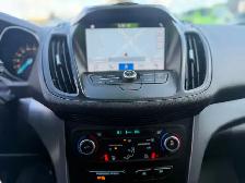2018 Ford Escape SEL AWD / ACCIDENT FREE ! - Photo 12