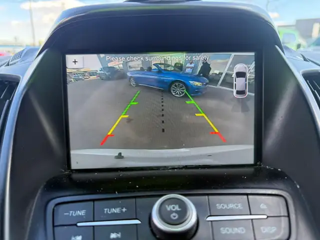 2018 Ford Escape SEL AWD / ACCIDENT FREE ! - Photo 13