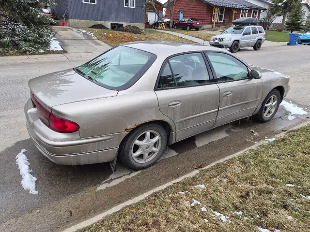 Selling as no room for 3 vehicles. - Photo 2