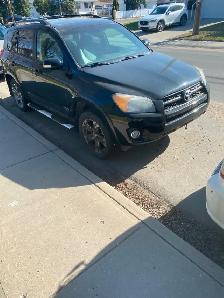 2009 Toyota RAV4 AWD — Starts Great! Needs Transmission Work.
