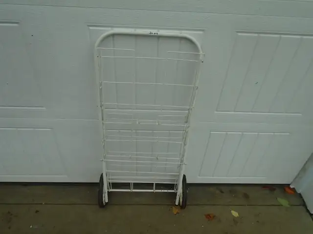 Shopping Cart - Photo 3