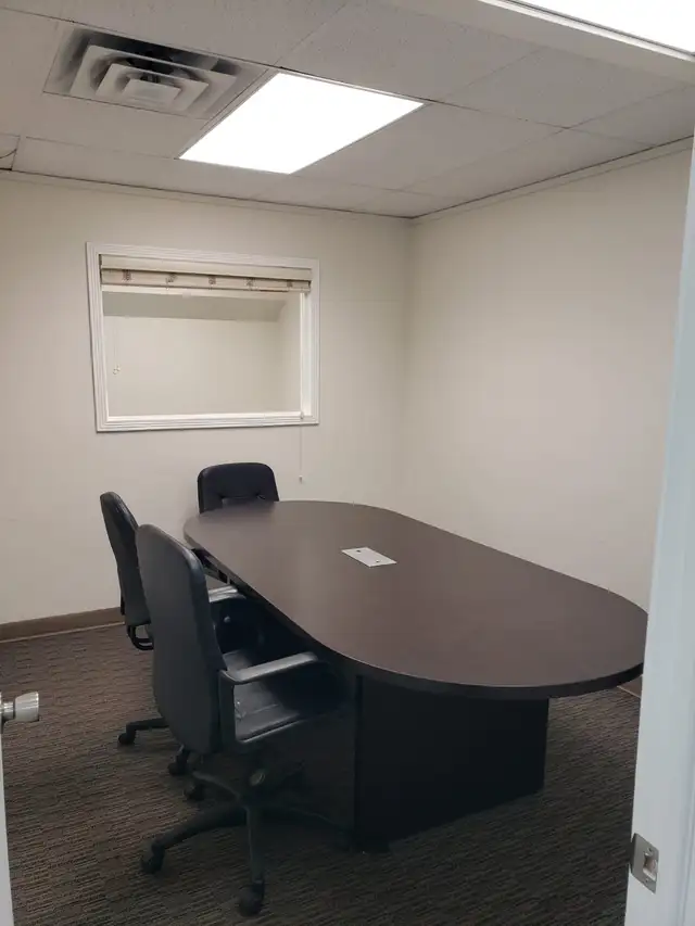 ✨ Multiple Office Spaces Available – Rent Today ✨ - Photo 4