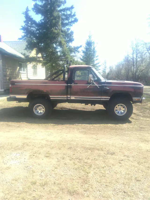 1978 Dodge power wagon w100 short box 4x4 project