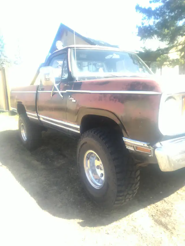1978 Dodge power wagon w100 short box 4x4 project - Photo 9