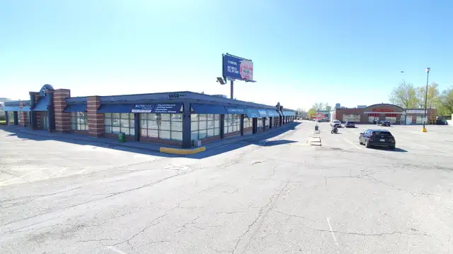 For Lease - Entrepreneurial and Business Space - Free Parking - Photo 2
